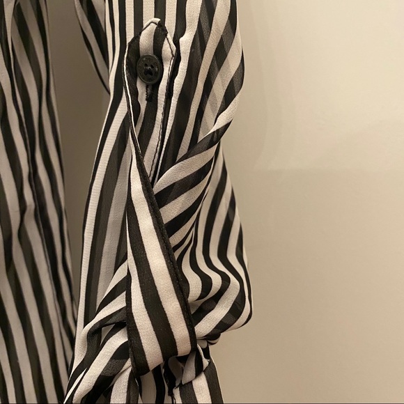 GUESS Button-Down Blouse - Picture 5 of 5